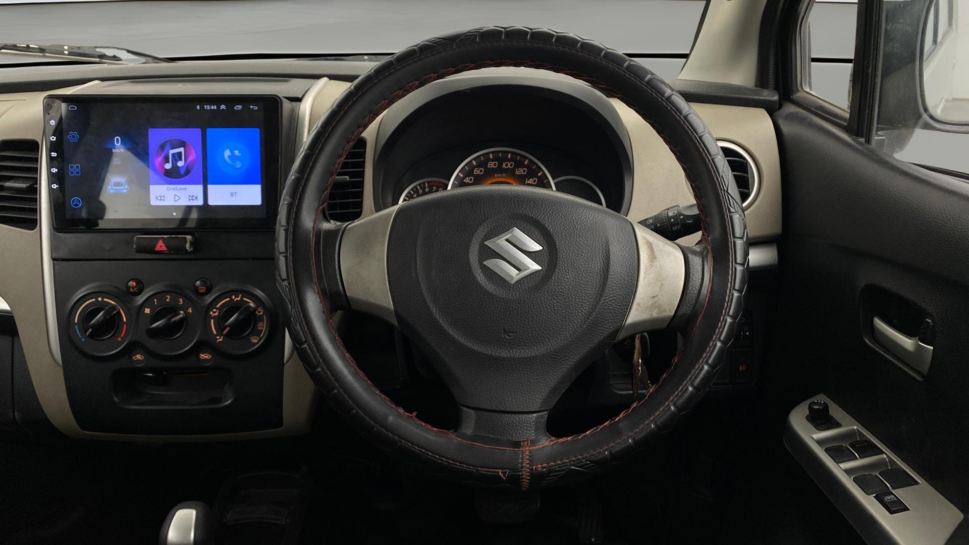 View 2016 Maruti Suzuki 1000 Base Variant Image 20 Used 2016 Maruti Suzuki 1000 Base Variant Image 20