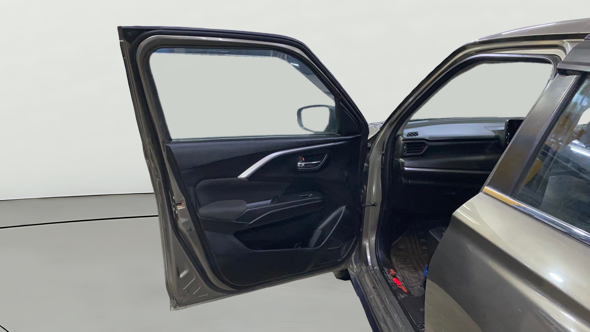 View 2024 Maruti Suzuki 1000 Base Variant Image 38 Used 2024 Maruti Suzuki 1000 Base Variant Image 38
