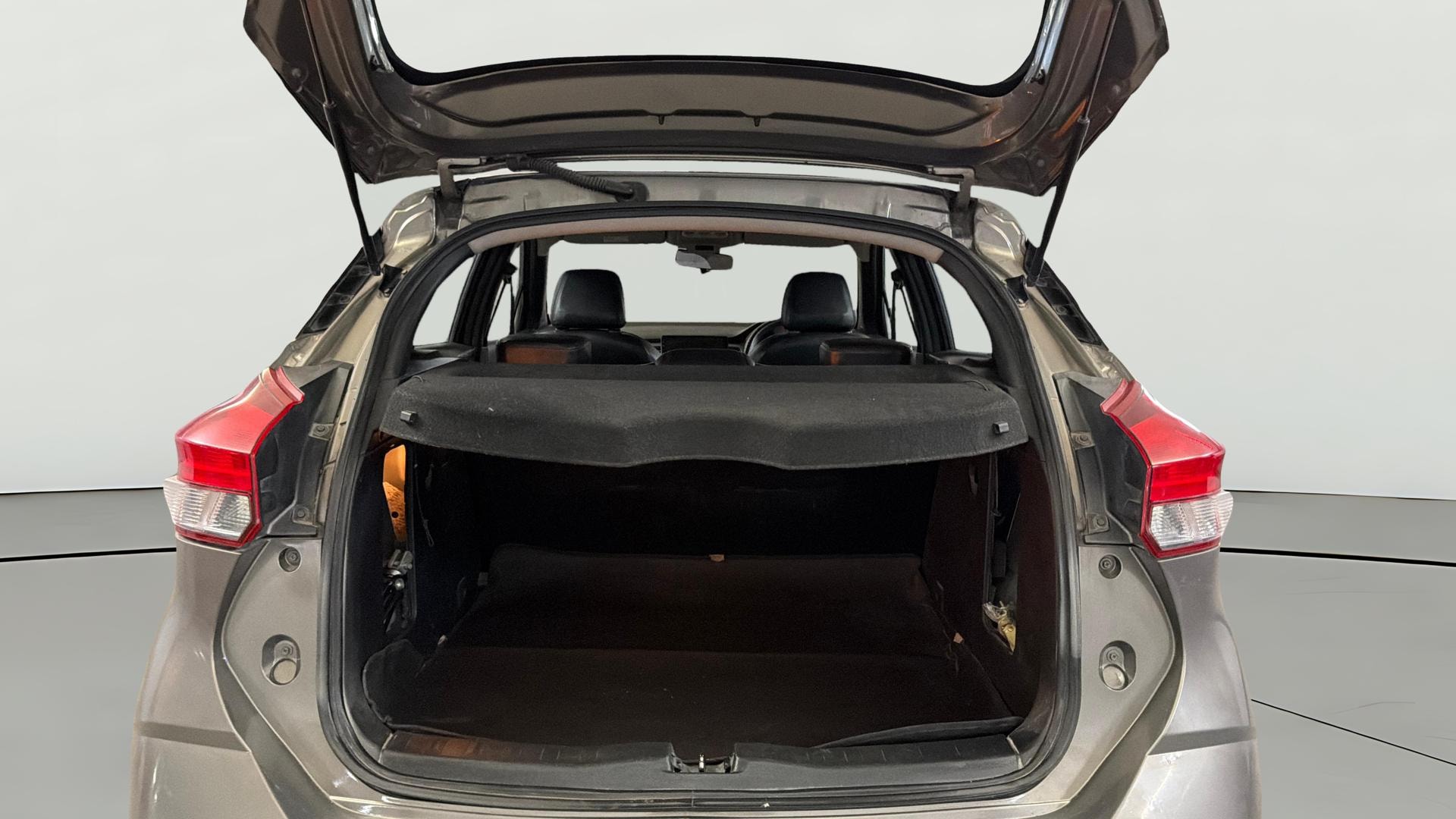 View 2019 Nissan Kicks XL Petrol BS IV Image 37 Used 2019 Nissan Kicks XL Petrol BS IV Image 37
