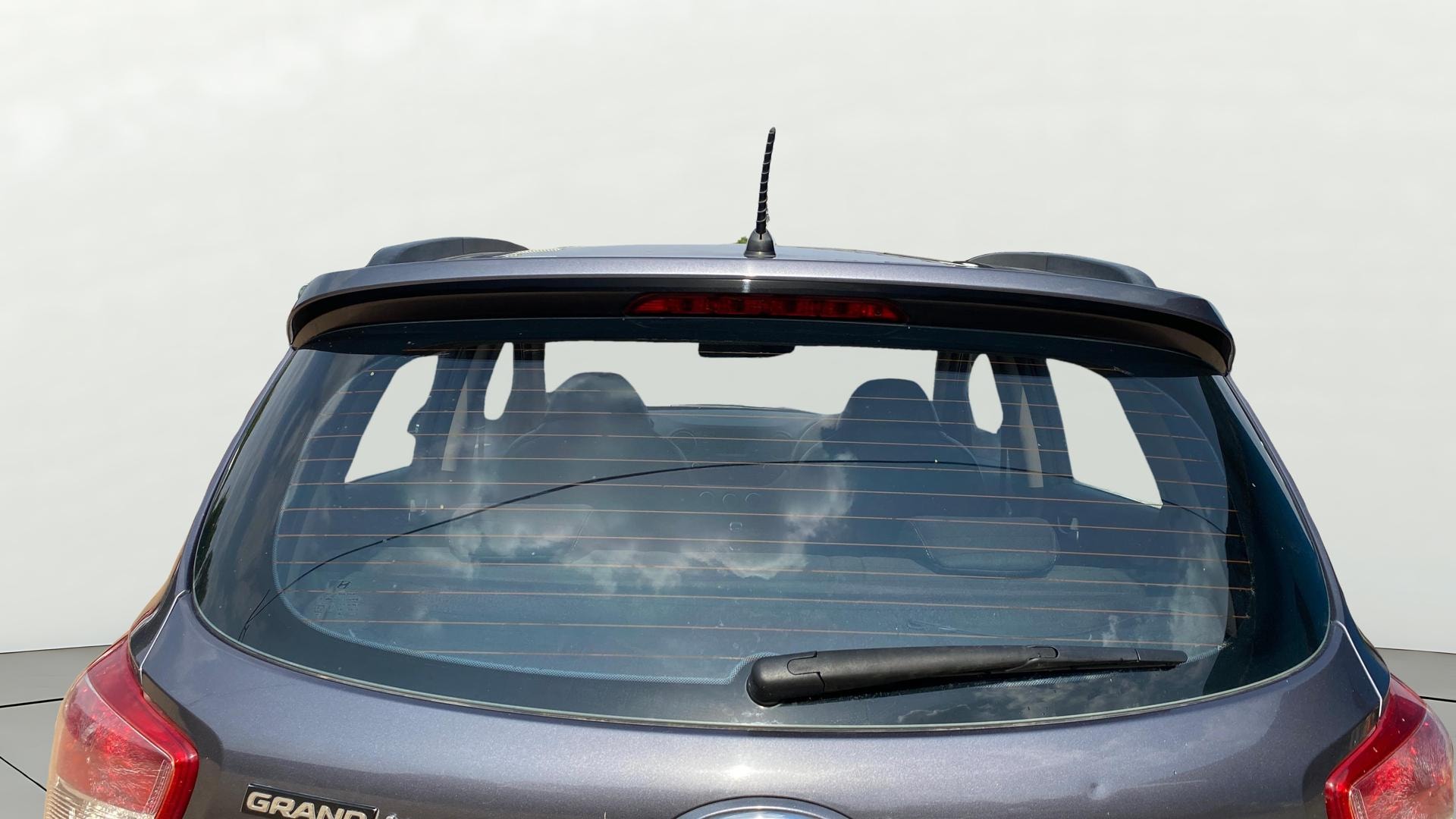 View 2014 Hyundai Grand i10 1.2 Asta Petrol Image 4 Used 2014 Hyundai Grand i10 1.2 Asta Petrol Image 4