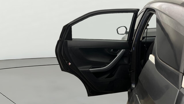 View Tata Nexon Image 14 Used Tata Nexon Image 14