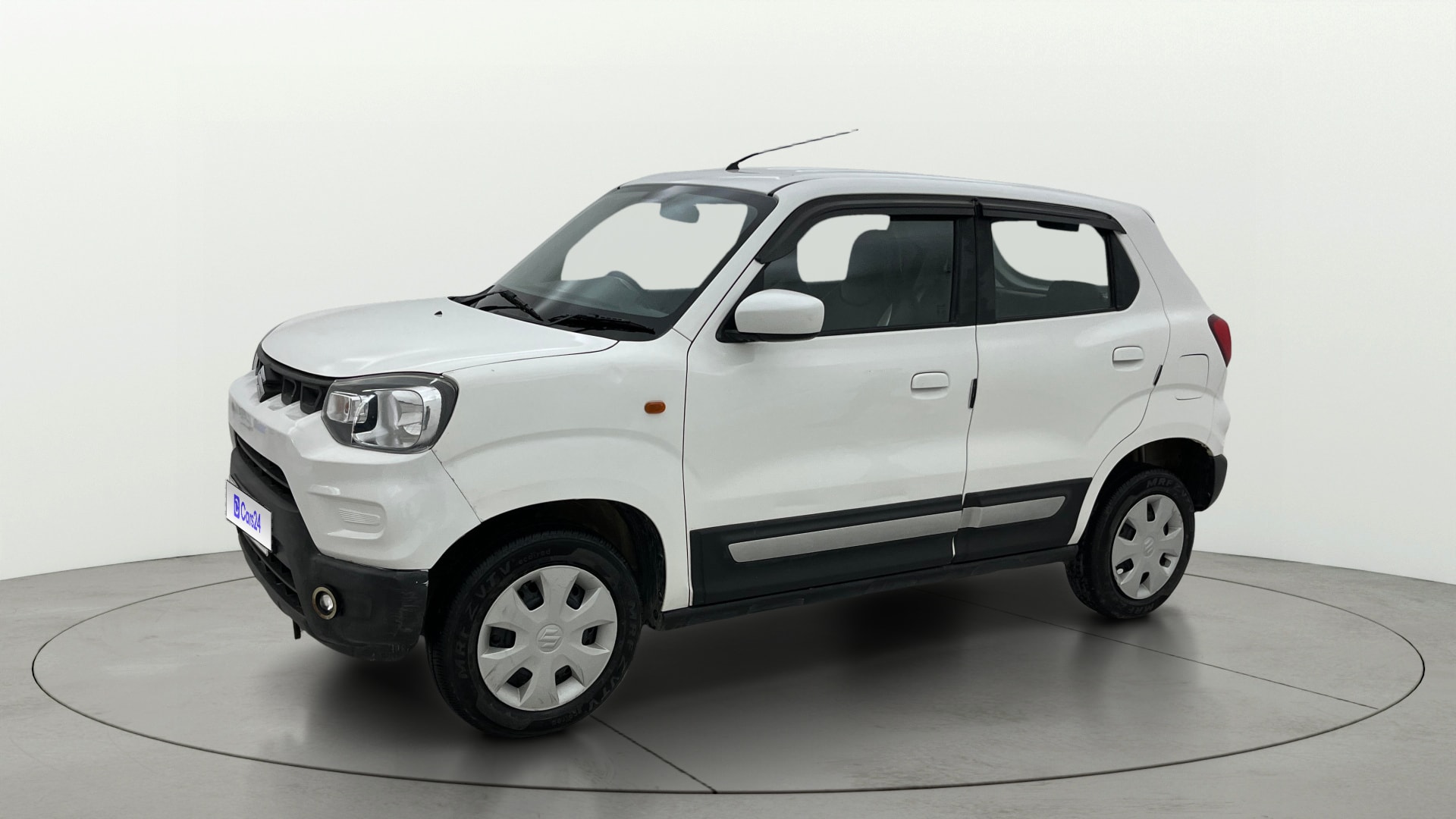 View 2022 Maruti Suzuki 1000 Base Variant Image 35 Used 2022 Maruti Suzuki 1000 Base Variant Image 35