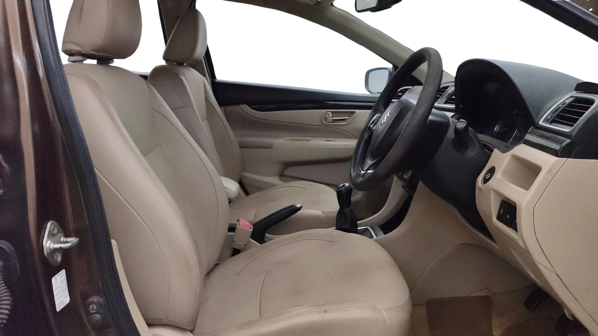 View 2017 Maruti Suzuki 1000 Base Variant Image 26 Used 2017 Maruti Suzuki 1000 Base Variant Image 26