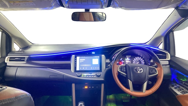 View Toyota Innova Crysta Image 16 Used Toyota Innova Crysta Image 16