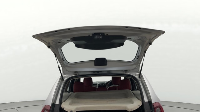 View Renault Duster Image 16 Used Renault Duster Image 16