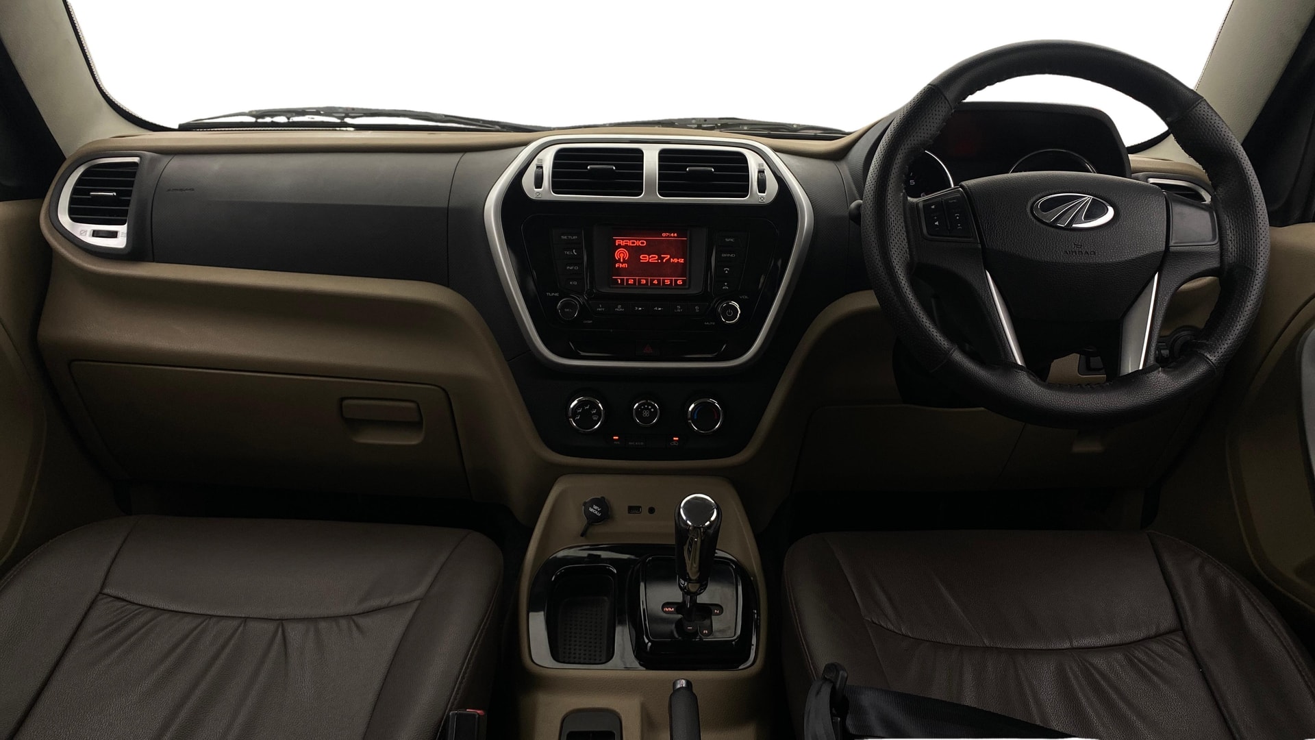 Used 2015 Mahindra TUV300 Used 2015 Mahindra TUV300