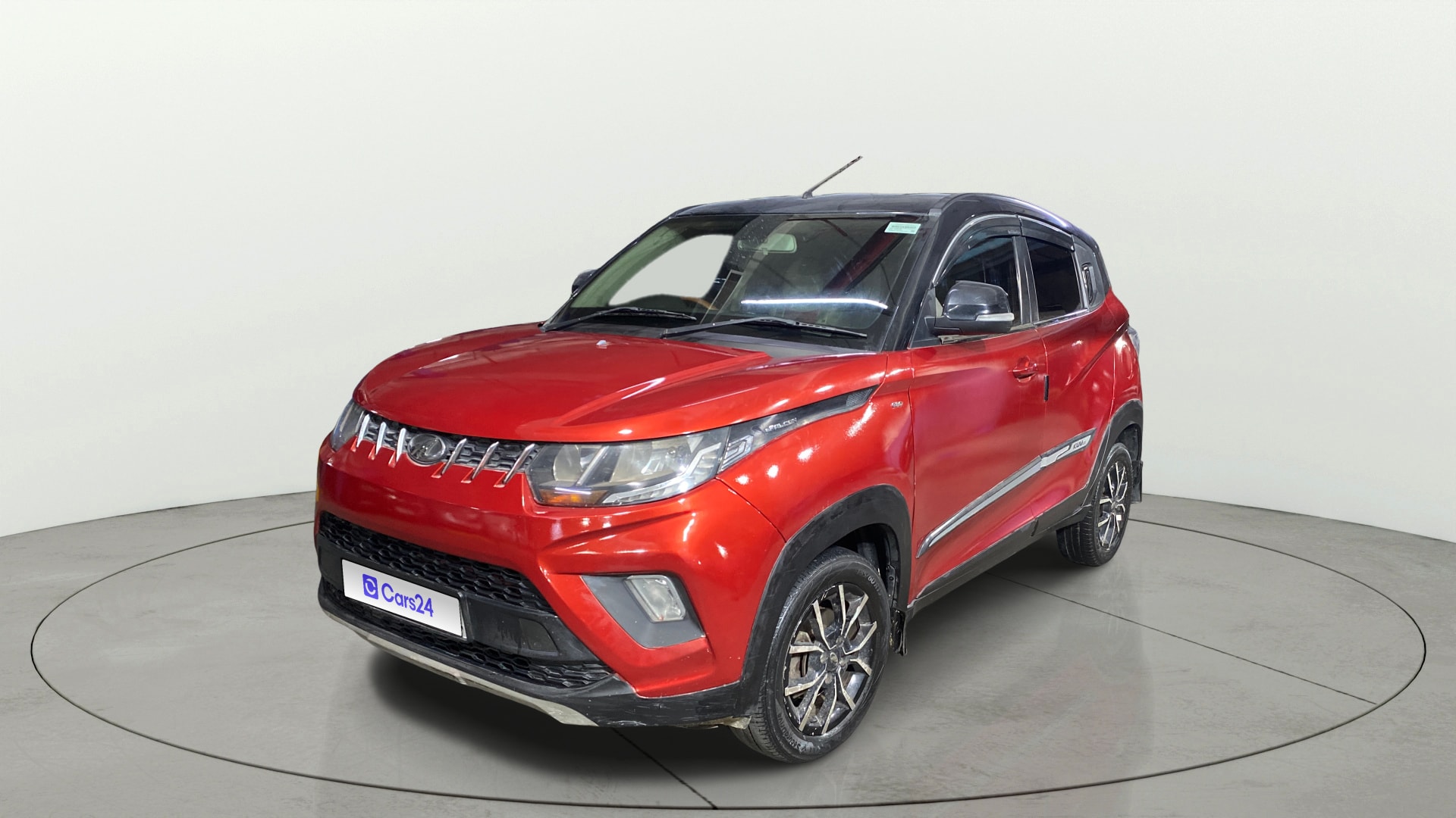 View 2018 Mahindra KUV100 K2 Petrol BS IV Image 35 Used 2018 Mahindra KUV100 K2 Petrol BS IV Image 35