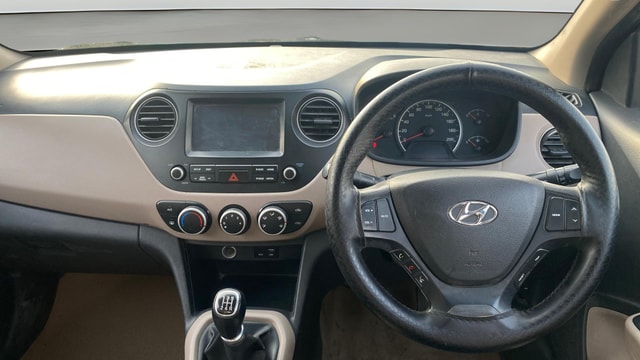 View Hyundai Grand i10 Image 20 Used Hyundai Grand i10 Image 20