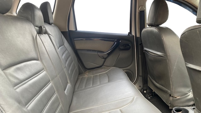 View Renault Duster Image 35 Used Renault Duster Image 35