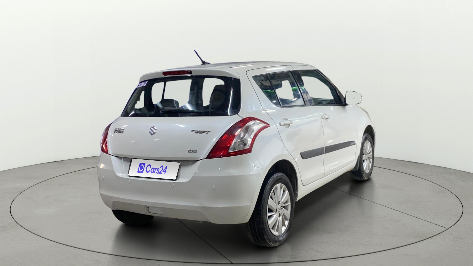 View 2015 Maruti Suzuki 1000 Base Variant Image 48 Used 2015 Maruti Suzuki 1000 Base Variant Image 48