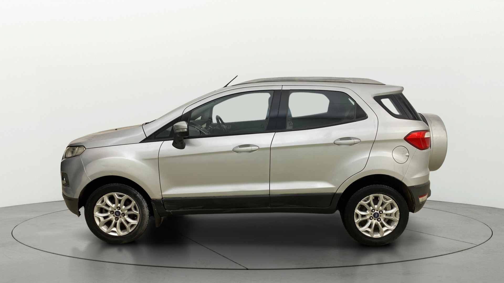 View 2014 Ford EcoSport 1.5 TDCi Diesel Ambiente BS IV Image 5 Used 2014 Ford EcoSport 1.5 TDCi Diesel Ambiente BS IV Image 5