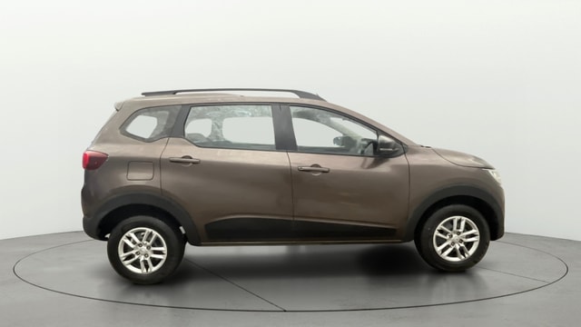 View Renault Triber Image 8 Used Renault Triber Image 8