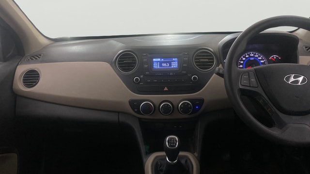 View Hyundai Grand i10 Image 17 Used Hyundai Grand i10 Image 17