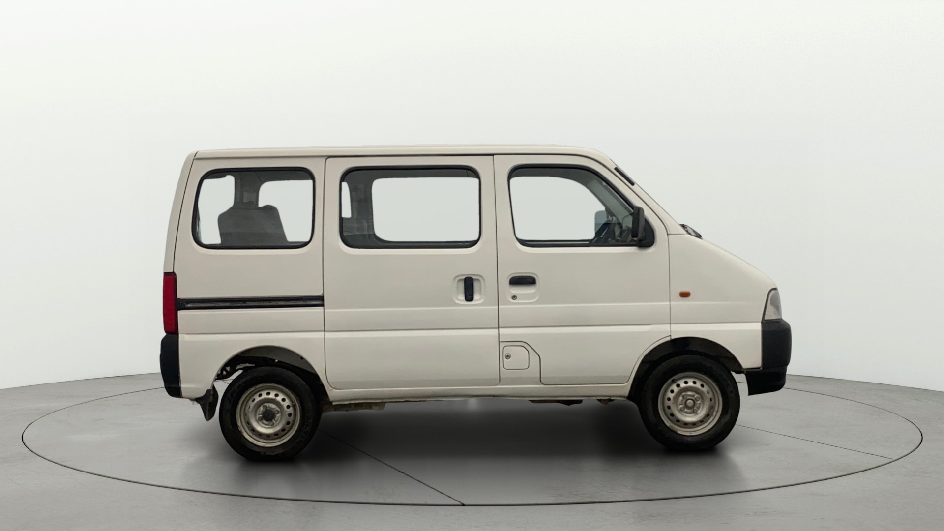 View 2023 Maruti Suzuki 1000 Base Variant Image 8 Used 2023 Maruti Suzuki 1000 Base Variant Image 8