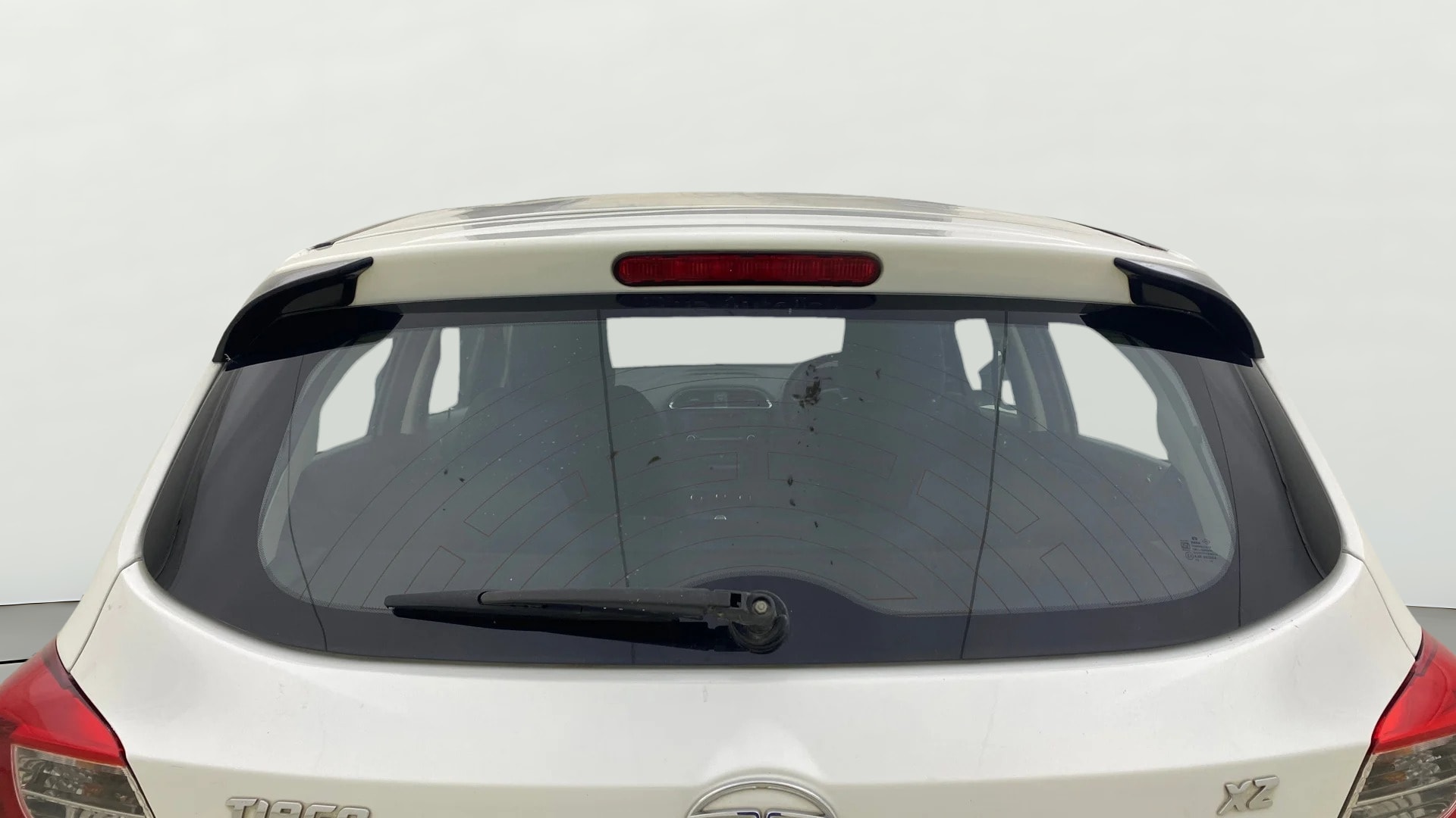 View 2019 Tata Tiago Revotorq XB Image 4 Used 2019 Tata Tiago Revotorq XB Image 4
