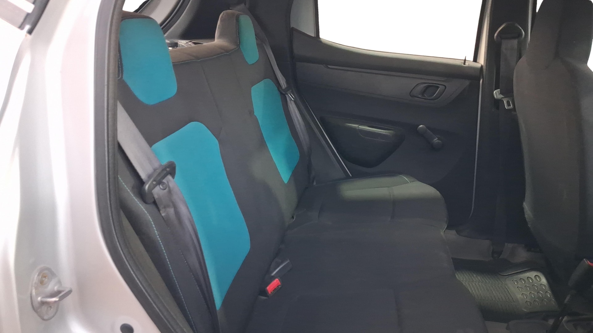 View 2020 Renault Kwid RXL 1.0 BS IV Image 34 Used 2020 Renault Kwid RXL 1.0 BS IV Image 34