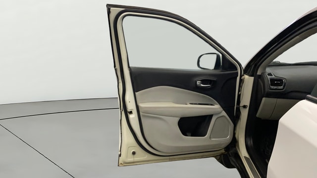 View Jeep Compass Image 31 Used Jeep Compass Image 31