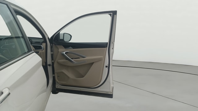 View MG Hector Image 48 Used MG Hector Image 48