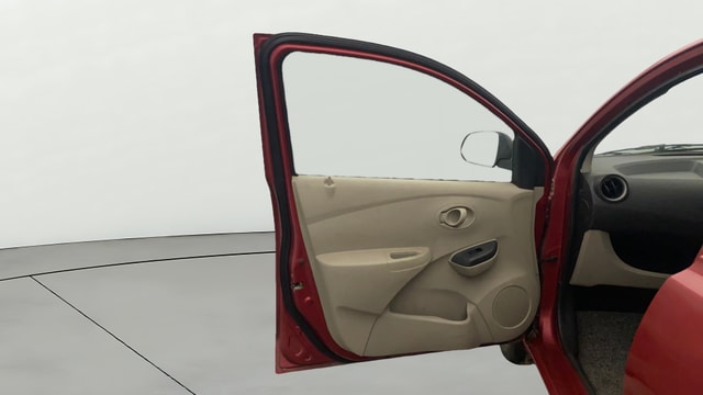 View Datsun Go Image 30 Used Datsun Go Image 30