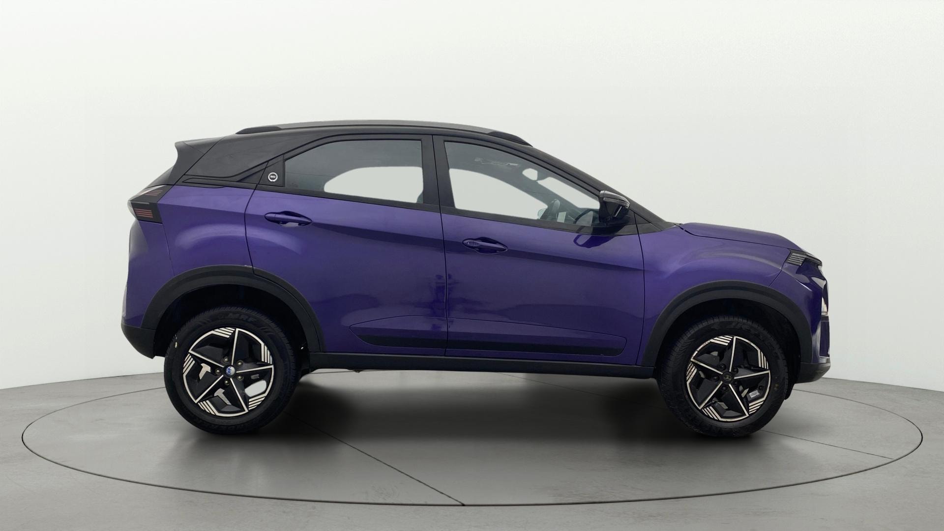 View 2023 Tata Nexon Revotron XE Image 27 Used 2023 Tata Nexon Revotron XE Image 27
