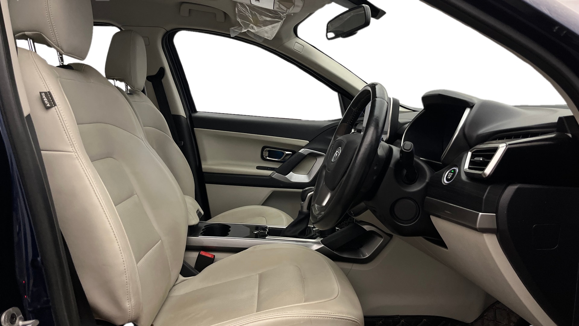 View 2021 Tata Safari XZA Plus Image 19 Used 2021 Tata Safari XZA Plus Image 19