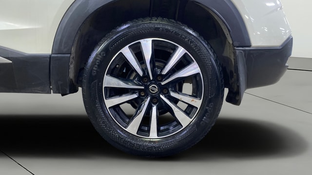 View Nissan Kicks Image 11 Used Nissan Kicks Image 11