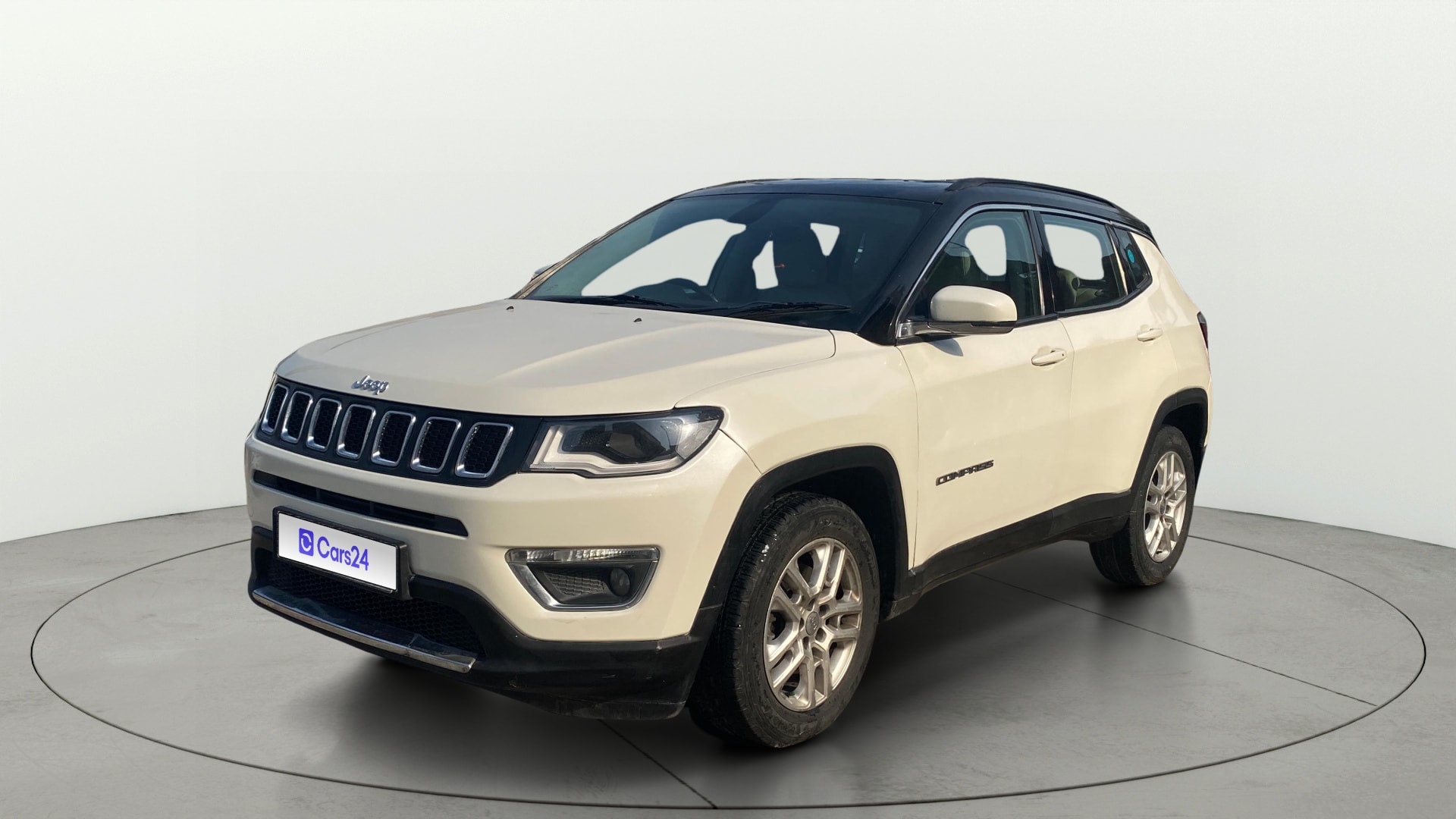 View 2018 Jeep Compass Limited 4X4 (O) 2.0 Diesel BS IV Image 36 Used 2018 Jeep Compass Limited 4X4 (O) 2.0 Diesel BS IV Image 36