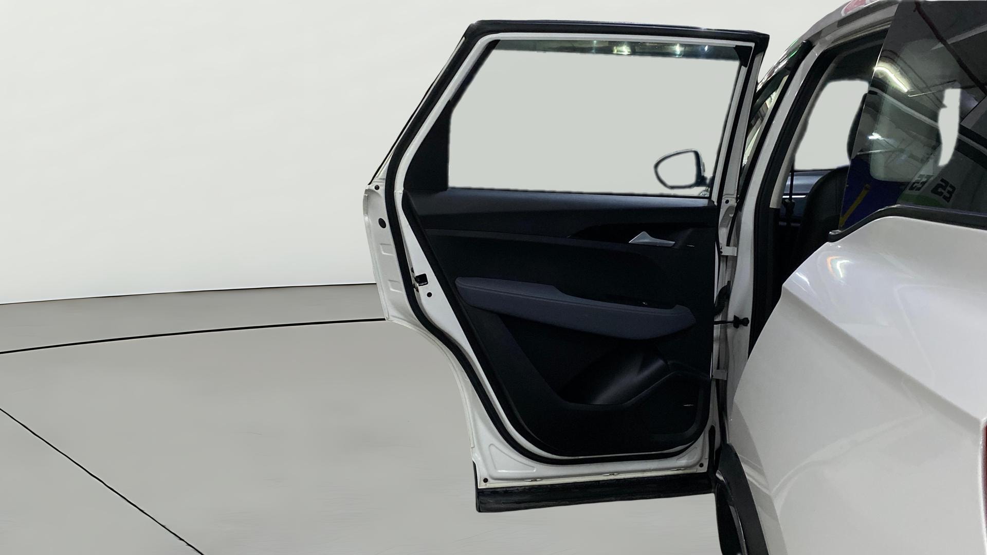 View 2021 MG Hector Super Petrol BS IV Image 15 Used 2021 MG Hector Super Petrol BS IV Image 15