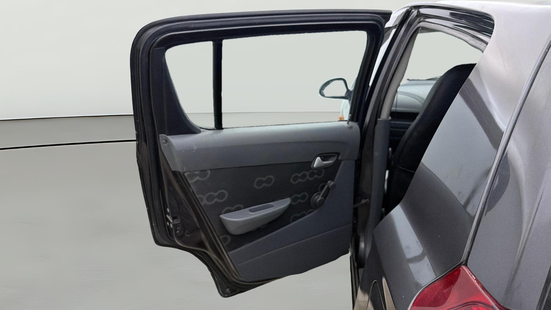 View 2015 Maruti Suzuki Alto 800 LX Image 22 Used 2015 Maruti Suzuki Alto 800 LX Image 22