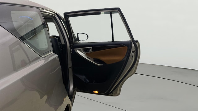 View Toyota Innova Crysta Image 8 Used Toyota Innova Crysta Image 8