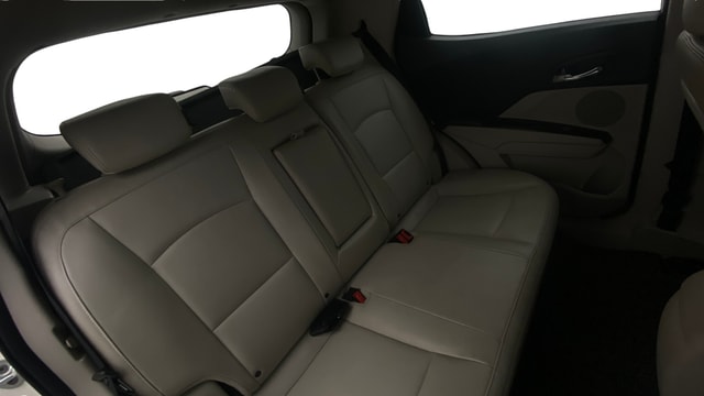 View Mahindra XUV300 Image 31 Used Mahindra XUV300 Image 31