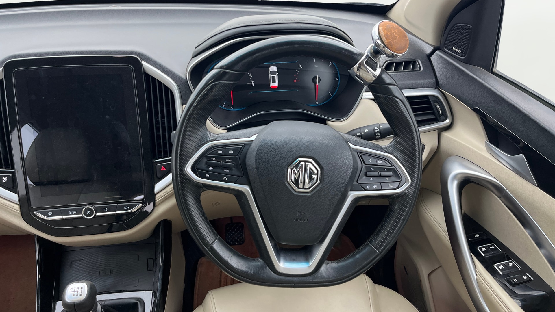 View 2021 MG Hector Sharp Diesel Image 13 Used 2021 MG Hector Sharp Diesel Image 13