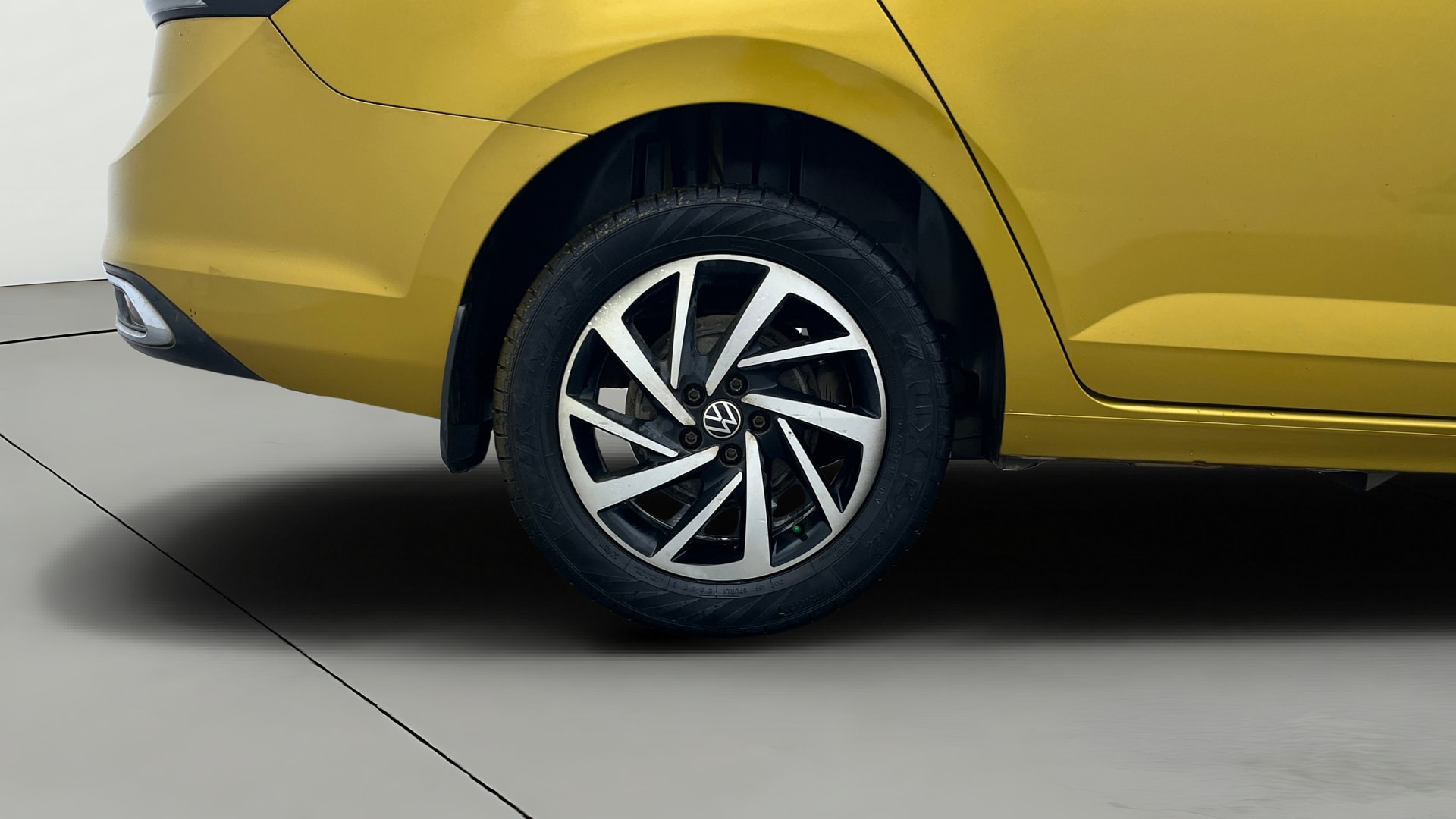 View 2022 Volkswagen Virtus Topline 1.0 TSI MT Image 25 Used 2022 Volkswagen Virtus Topline 1.0 TSI MT Image 25