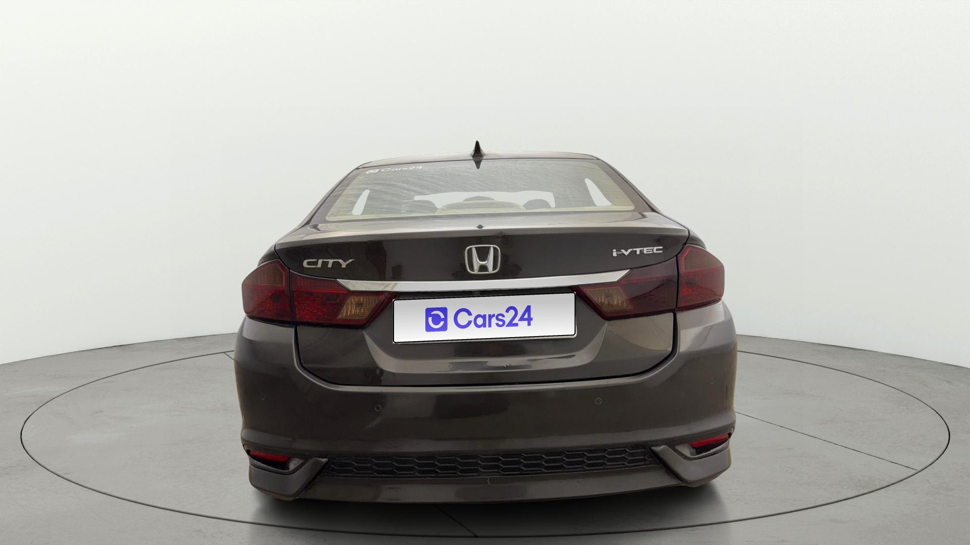 View 2023 Honda City ZX MT Diesel Anniversary Edition Image 41 Used 2023 Honda City ZX MT Diesel Anniversary Edition Image 41