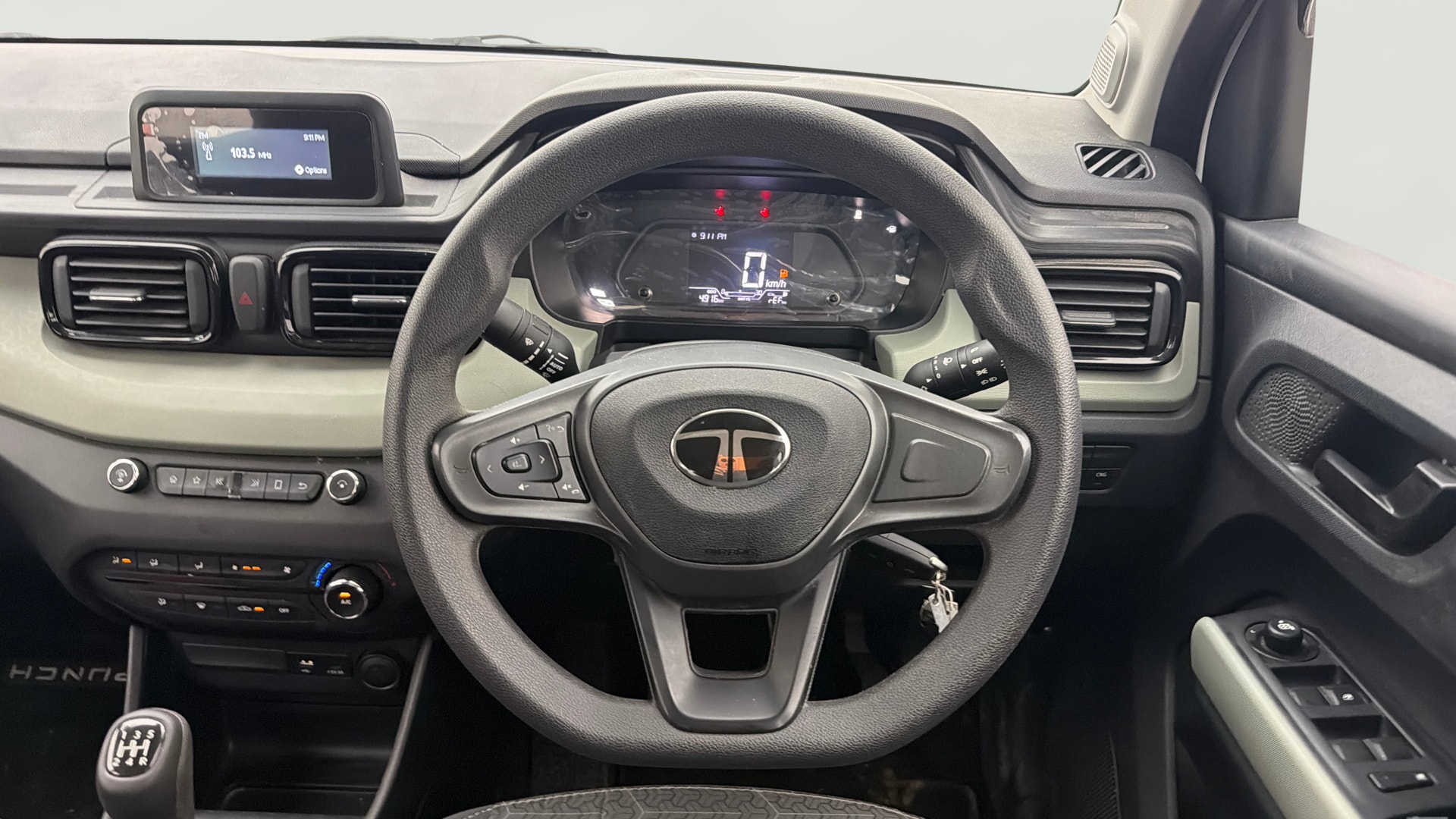 Used 2025 Tata Punch Used 2025 Tata Punch