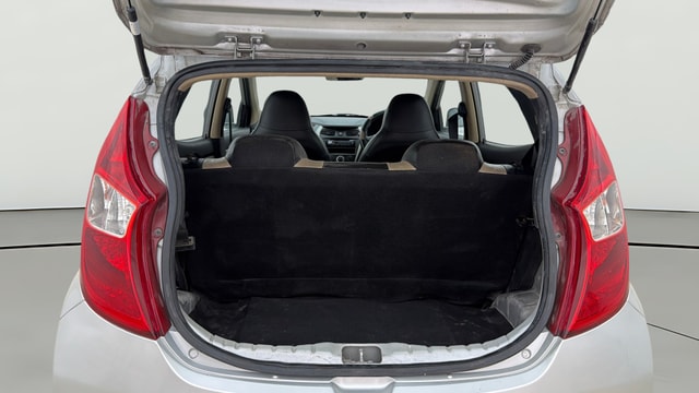 View Hyundai EON Image 36 Used Hyundai EON Image 36