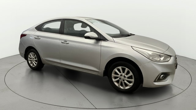 View Hyundai Verna Image 36 Used Hyundai Verna Image 36