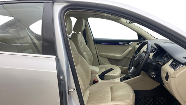 View Skoda Octavia Image 28 Used Skoda Octavia Image 28