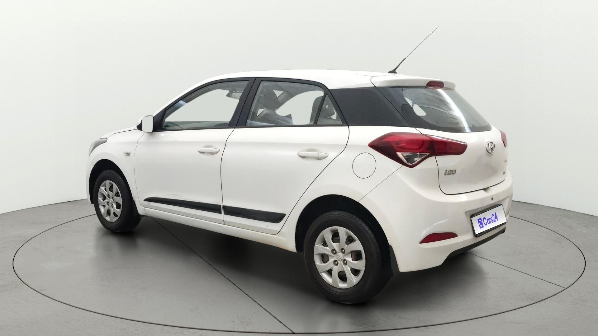View 2015 Hyundai Elite i20 Magna 1.2 Image 2 Used 2015 Hyundai Elite i20 Magna 1.2 Image 2