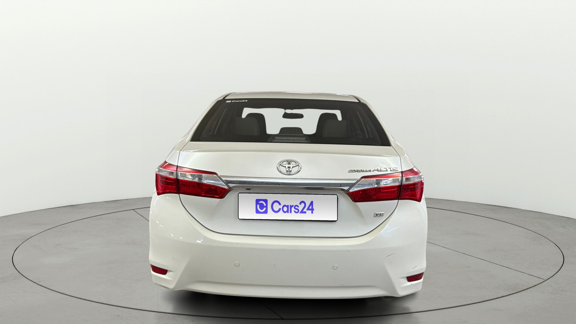View 2015 Toyota Corolla Altis 1.8 VL AT Image 41 Used 2015 Toyota Corolla Altis 1.8 VL AT Image 41