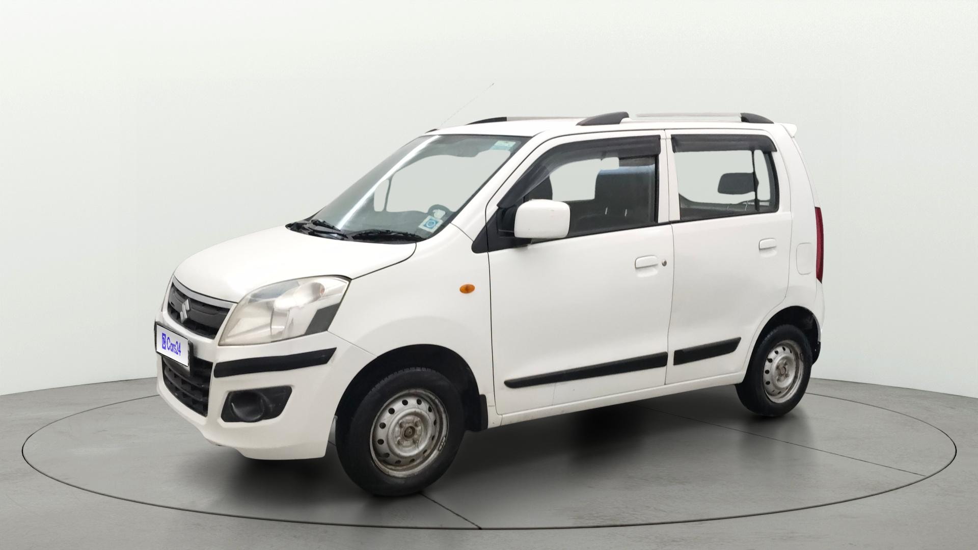 View 2017 Maruti Suzuki 1000 Base Variant Image 34 Used 2017 Maruti Suzuki 1000 Base Variant Image 34