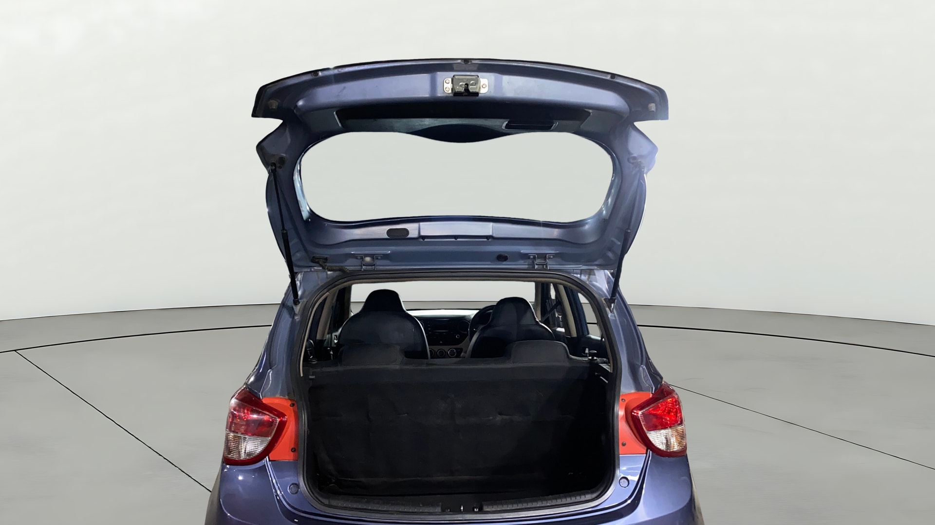 View 2015 Hyundai Grand i10 Sportz 1.2 Kappa Image 37 Used 2015 Hyundai Grand i10 Sportz 1.2 Kappa Image 37