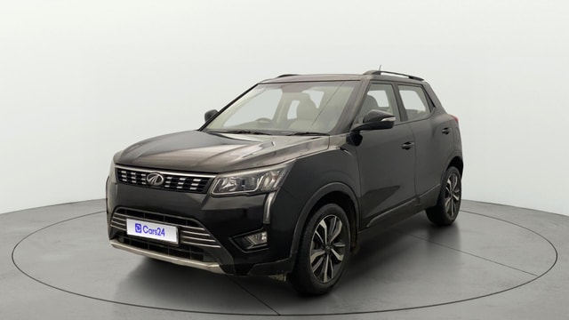 View Mahindra XUV300 Image 22 Used Mahindra XUV300 Image 22