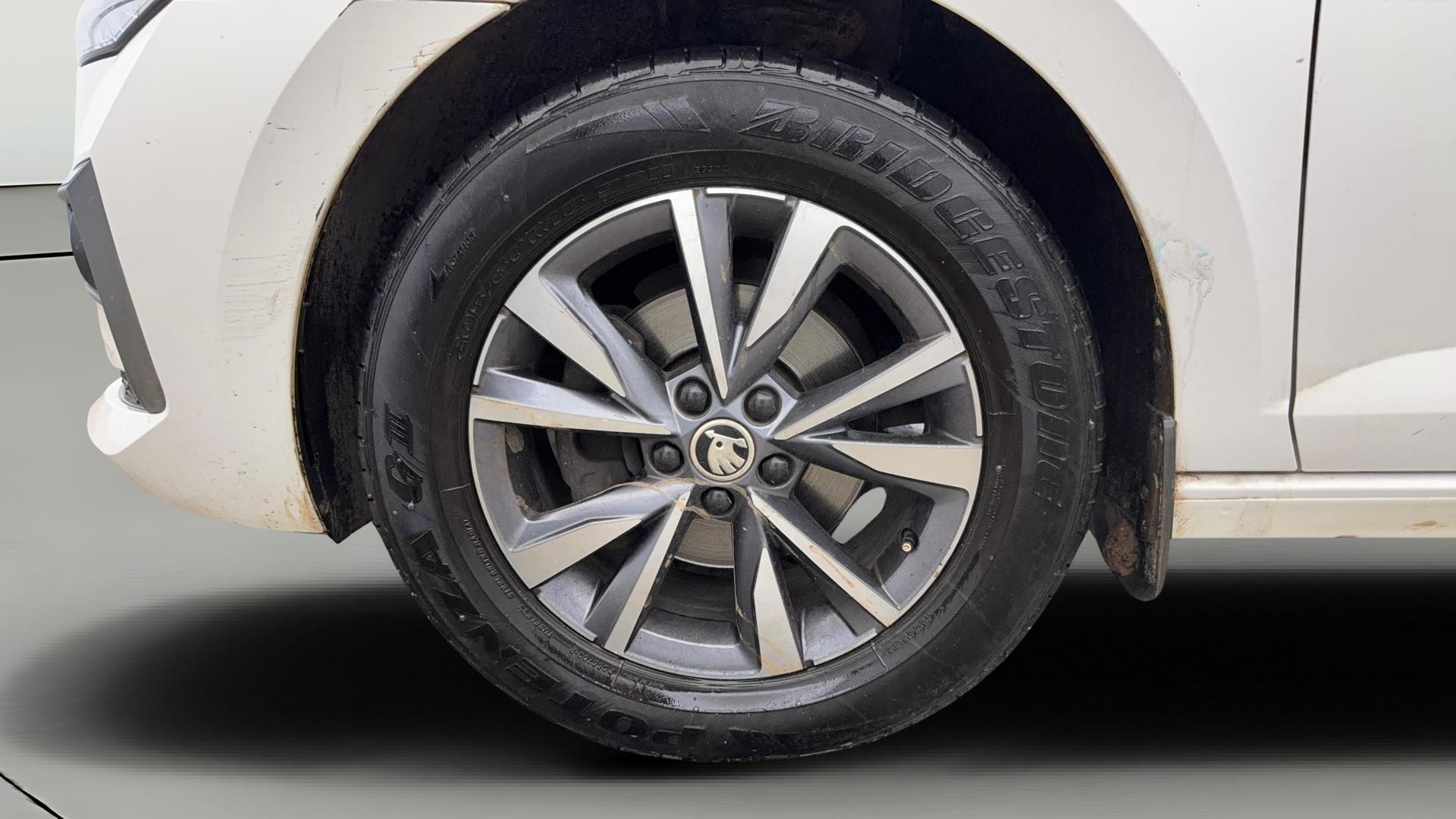 View 2022 Skoda Slavia Style 1.0 TSI AT Image 30 Used 2022 Skoda Slavia Style 1.0 TSI AT Image 30
