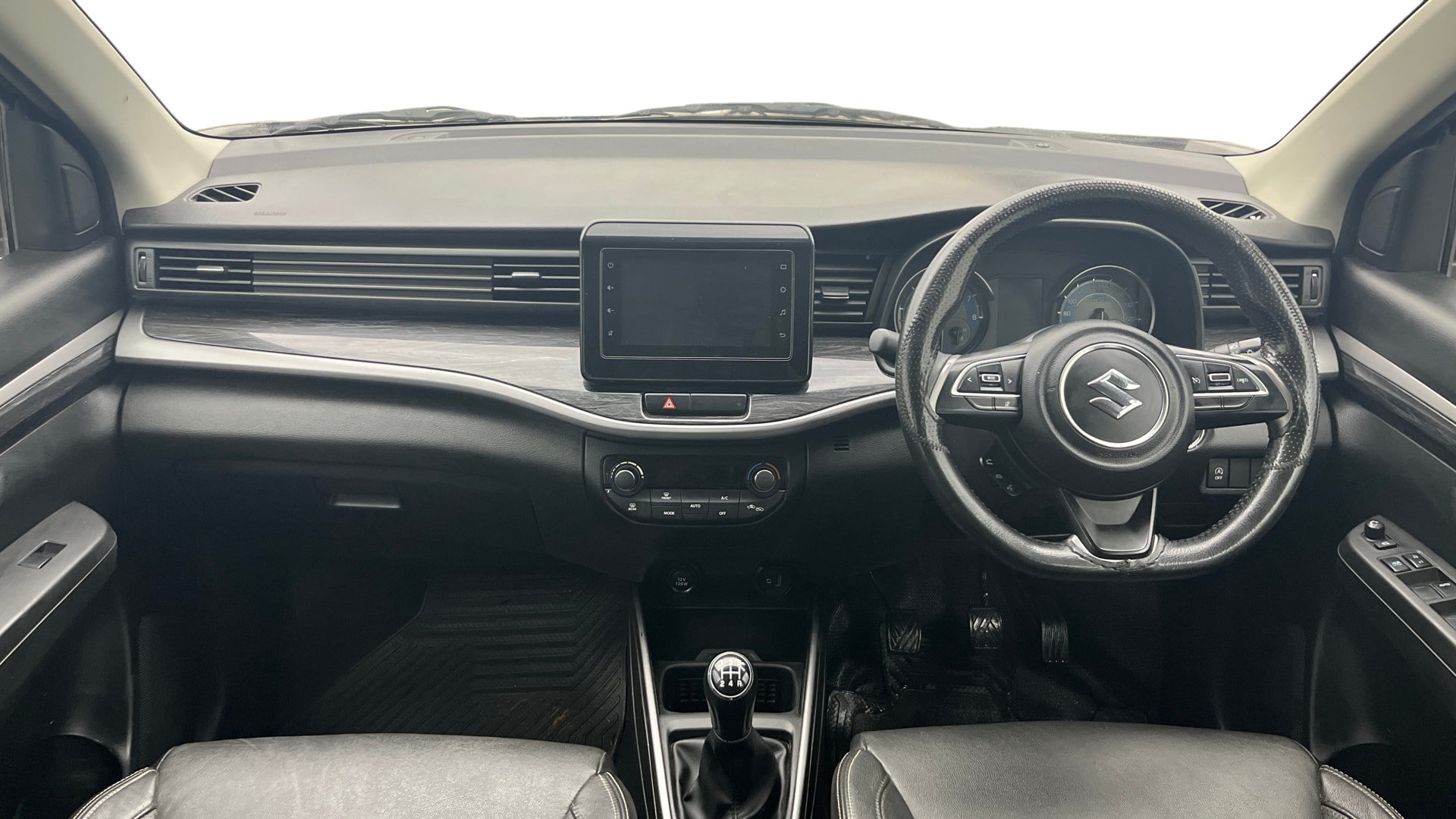 View 2022 Maruti Suzuki 1000 Base Variant Image 32 Used 2022 Maruti Suzuki 1000 Base Variant Image 32