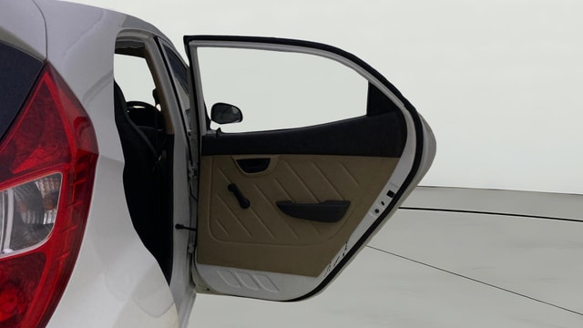 View Hyundai EON Image 7 Used Hyundai EON Image 7