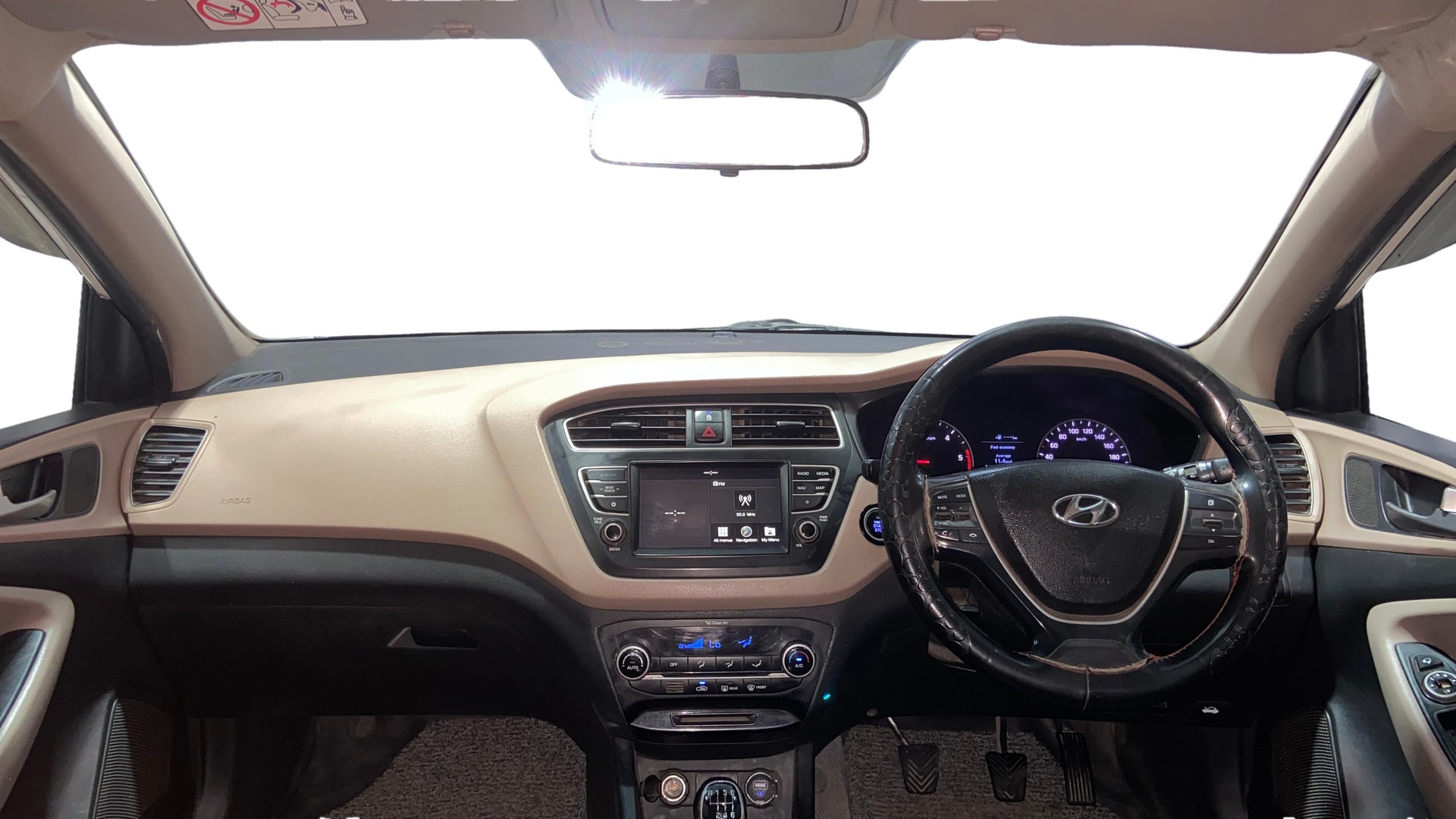 View 2018 Hyundai Elite i20 1.4 Asta Option Diesel BS IV Image 30 Used 2018 Hyundai Elite i20 1.4 Asta Option Diesel BS IV Image 30