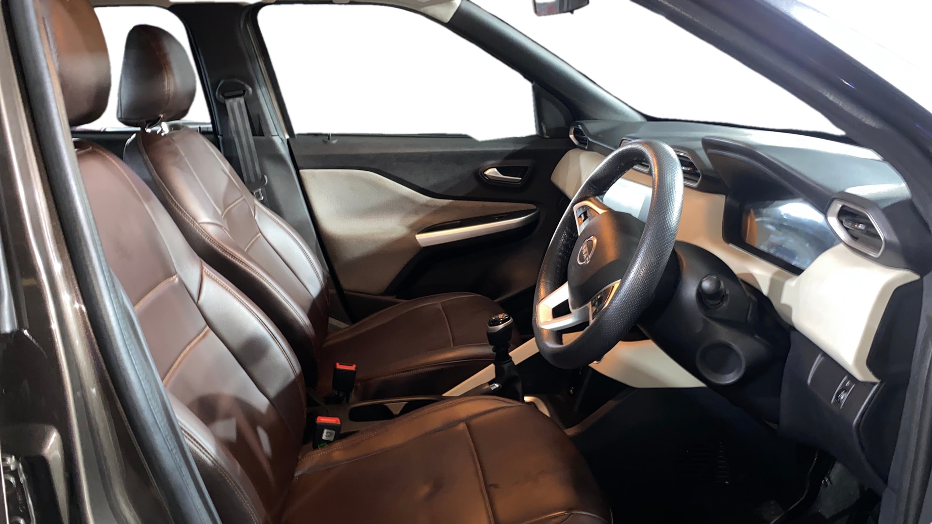 Used 2022 Nissan Magnite Used 2022 Nissan Magnite