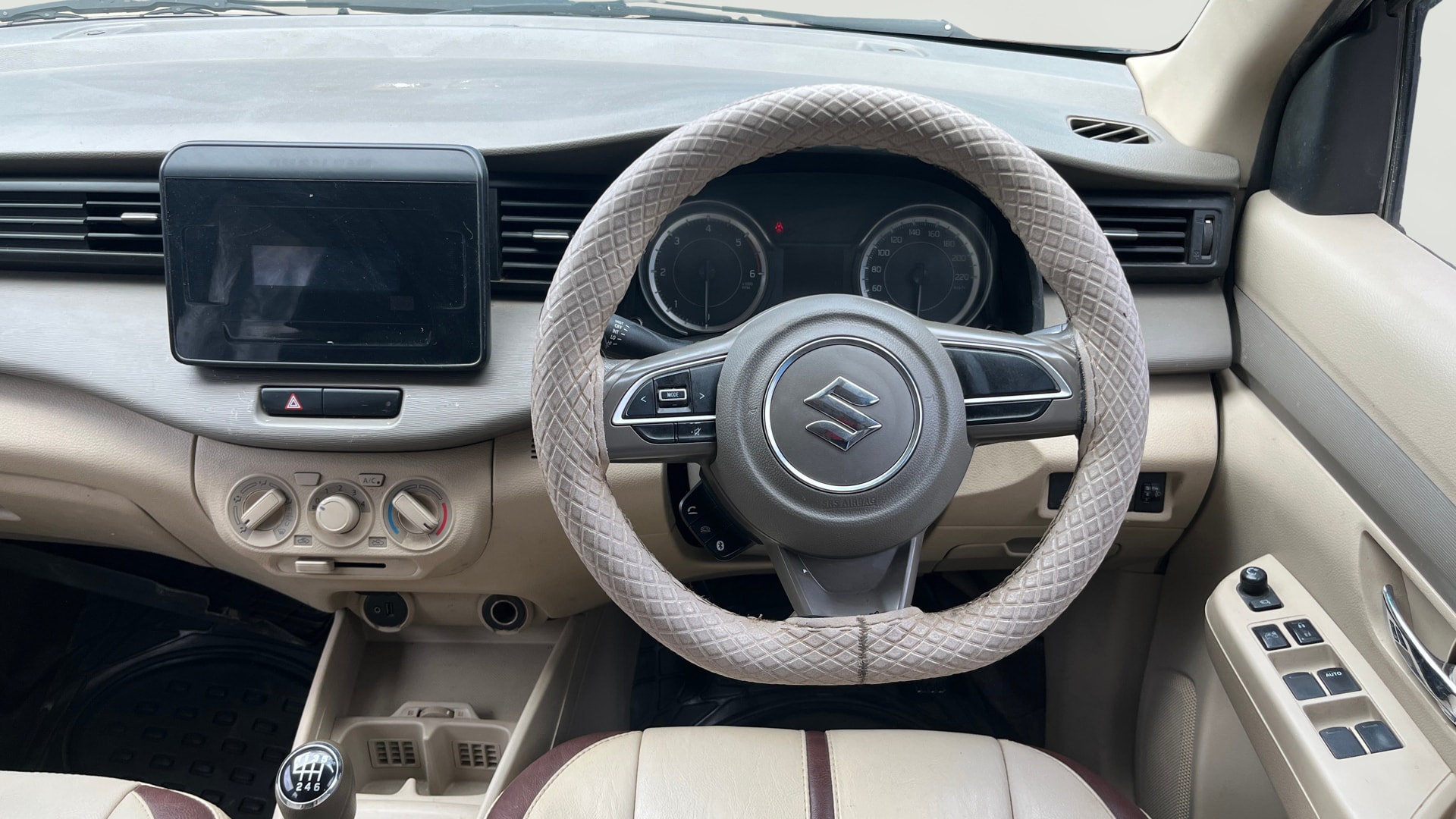 View 2019 Maruti Suzuki 1000 Base Variant Image 21 Used 2019 Maruti Suzuki 1000 Base Variant Image 21