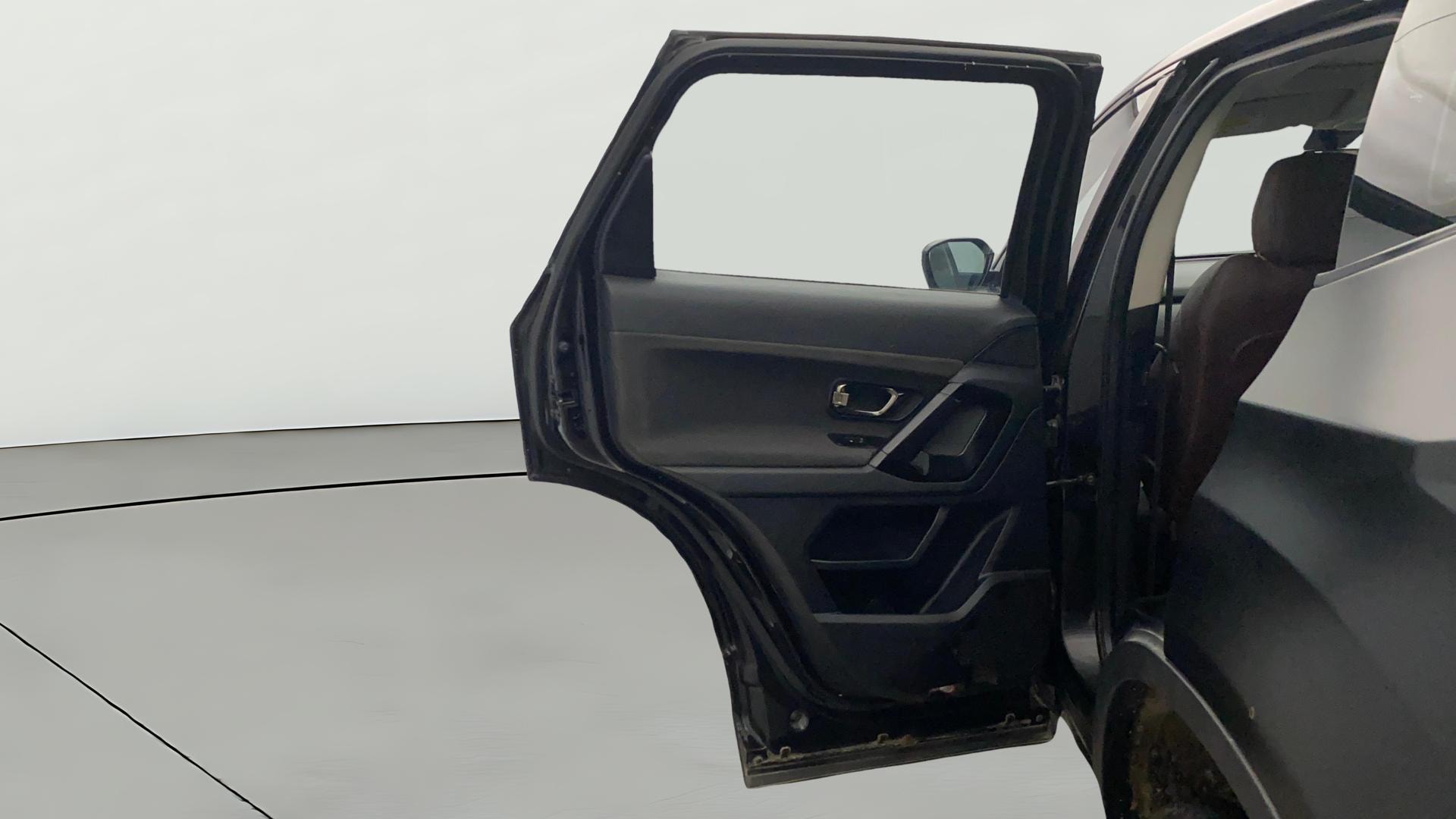 View 2021 Tata Harrier XE Image 23 Used 2021 Tata Harrier XE Image 23